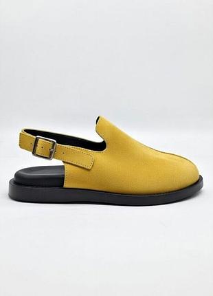 Клоги женские анатомические желтый замш