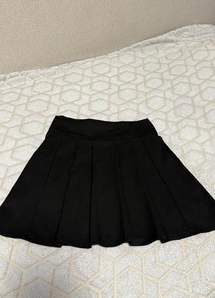 Тенісна спідниця
