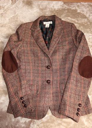 Піджак у клітинку