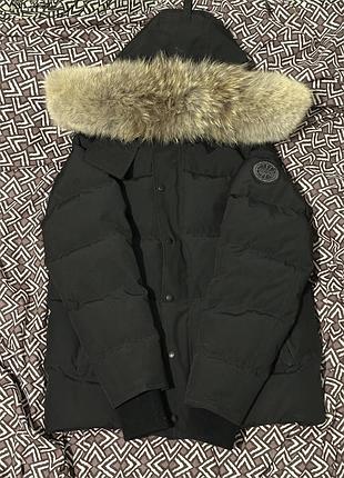 Canada goose wyndham black badge мужской пуховик парка