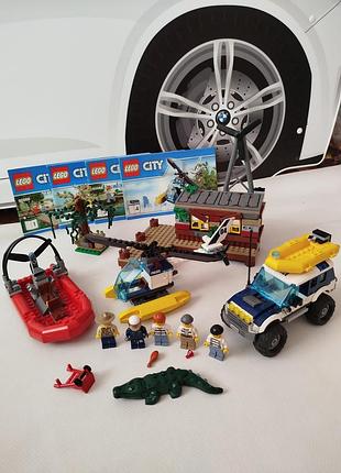 Конструктор lego city болотне укриття злочинців (60068)