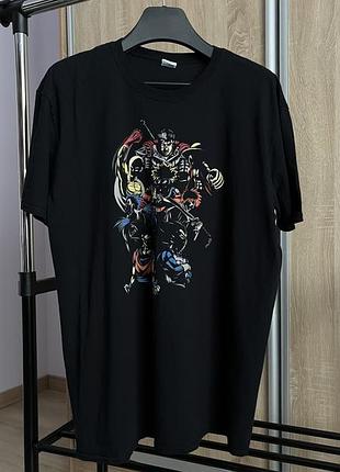 Вінтажна футболка мерч з аніме персонажами