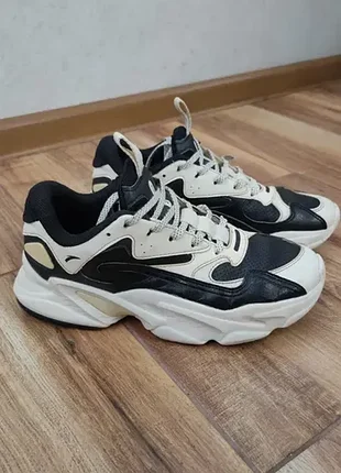 Кросівки anta (на реставрацію)