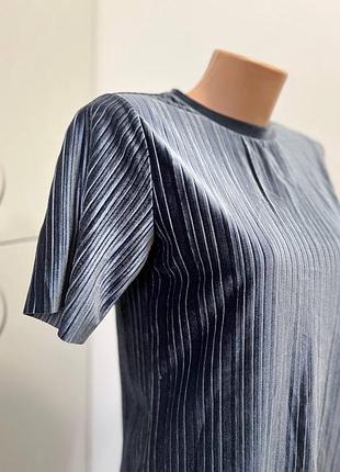 Женская футболка обмен / женская бархатная кофта