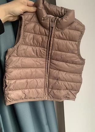 Жилет безрукавка