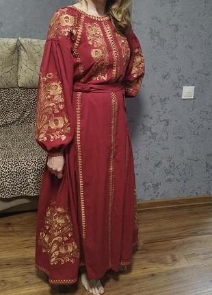 Роскошная длинная вышиванка-платье с поясом черновного цвета!!!