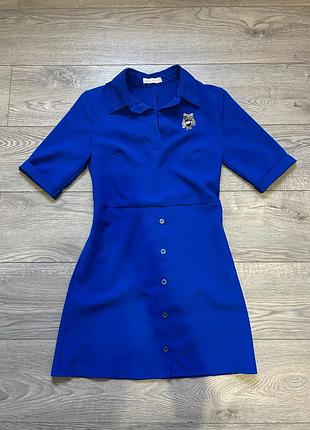 Синя коротка сукня-сорочка з коміром