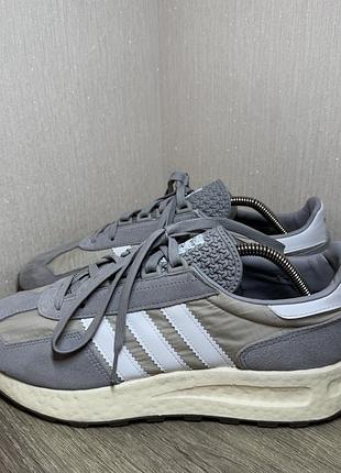 Кроссовки adidas retropy e5