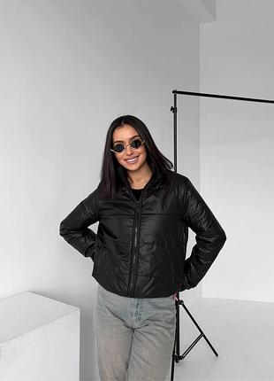 Трендовая женская стеганая куртка