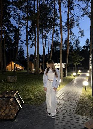 Білі джинси wide leg