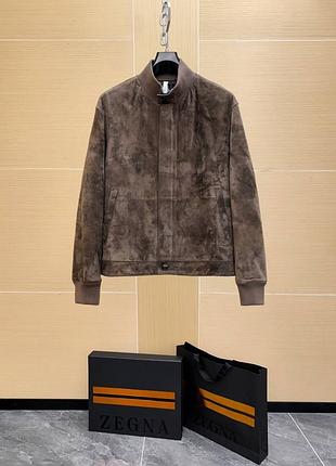 Чоловіча замшева куртка zegna