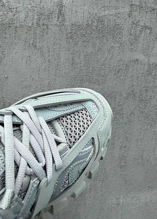 Track grey 8
