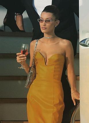 Сукня бандо