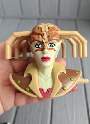 Фігурка rare 2001 lady illusion  mcdonald's 4