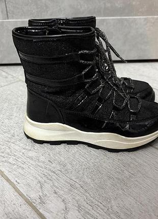 Стильні демісезоні черевички для дівчинки