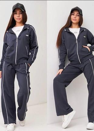 Костюм для дівчинки