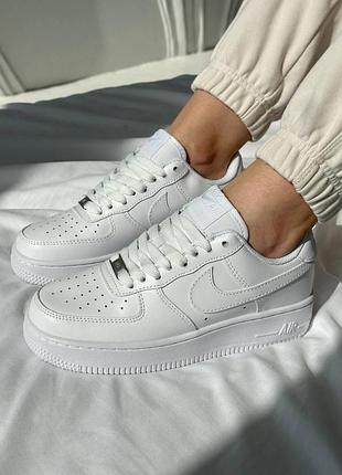 Кроссовки nike женские
