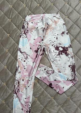 Жіночі лосіни