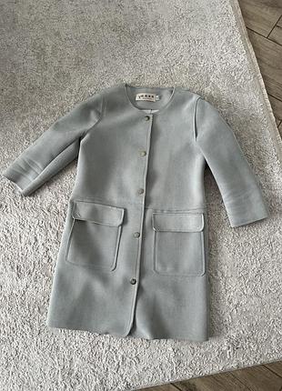 Пальто сіре