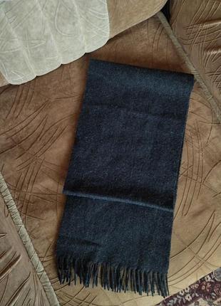 Темно сірий вовняний шарф