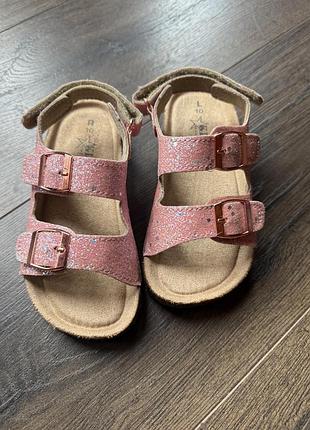 Босоніжки дівчачі 4