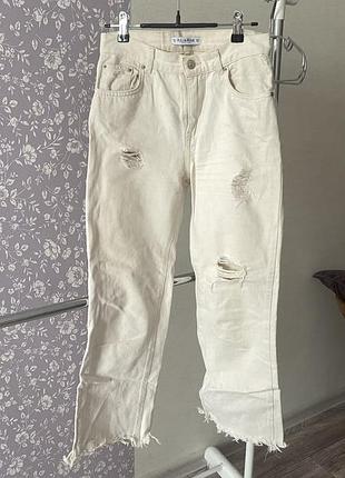 Джинси вкорочені