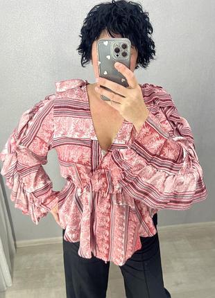 Гарна блуза