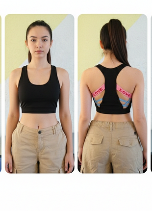 Женский спортивный топ.