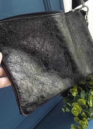 Продам сумку клатч.