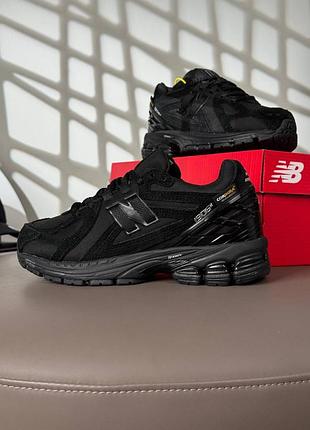 Женские кроссовки new balance 1906r cordura 1977x all black