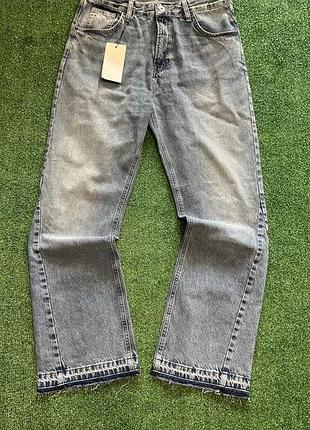 Джинси zara flared jeans