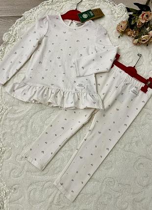 Костюм для дівчинки