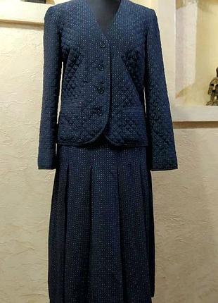 Шелковый костюм пиджак и юбка