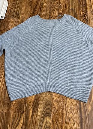 Джемпер з гарним складом