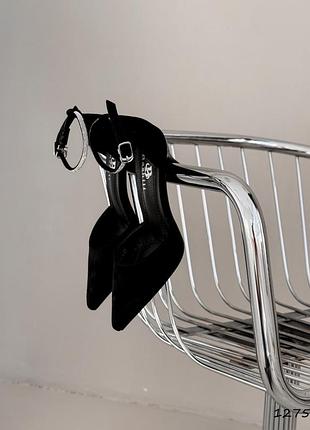 Жіночі туфлі з еко замші