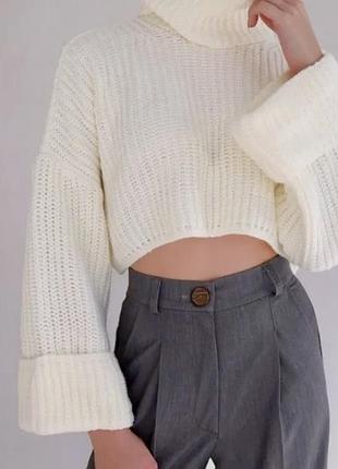 Укороченний молочний светр fabric17