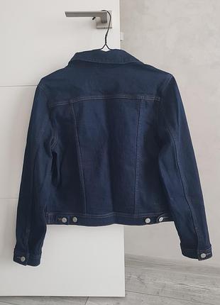 Качественная джинсовая куртка