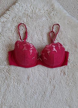 Бюстгальтер