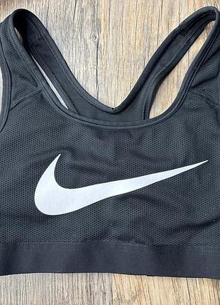 Топ спортивний брендовий nike - чорний, рр xs