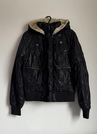 Курточка бомбер на весну/осінь