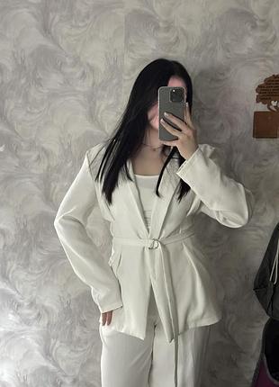 Брючний костюм