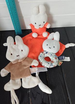 Набір лот іграшки для малючка з кроликами міффі міфі