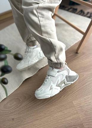 Кросівки дитячі