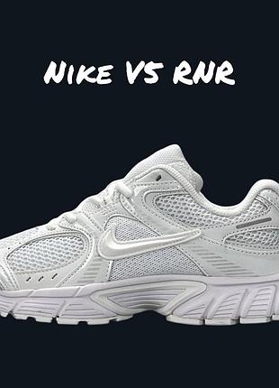 Nike v5 rnr white