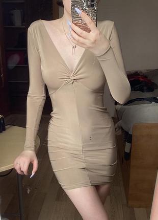 Бежева міні сукня