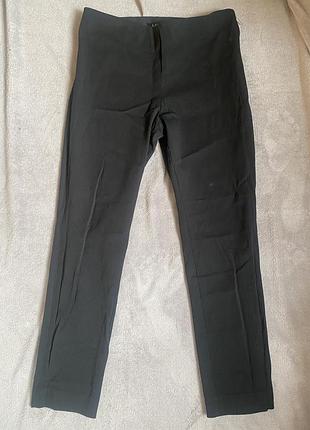 Зауженные базовые брюки джегинсы