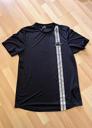 Футболка ellesse,як нова l