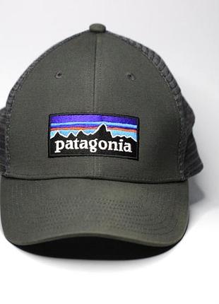 Стильна кепка