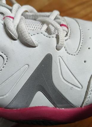 Кросівки стильні