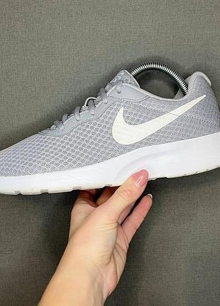 Кросівки nike tanjun 40 р